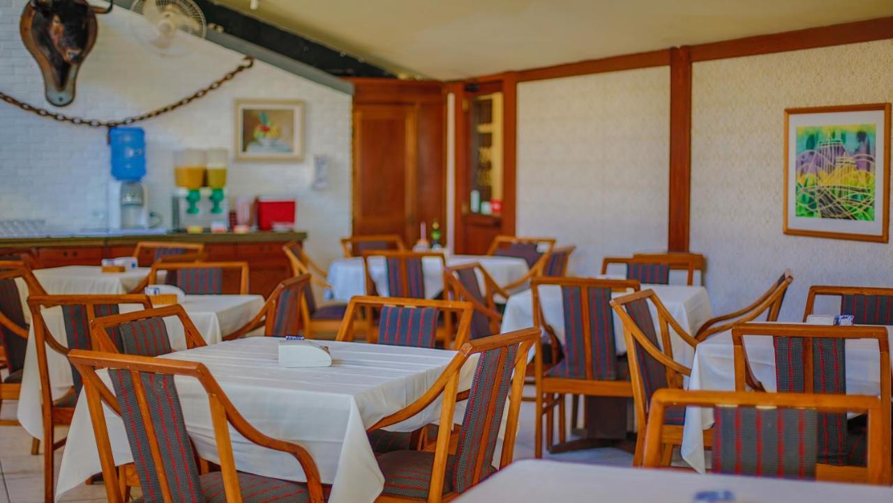 Costa Cabralia Hotel サンタ・クルース・カブラーリア エクステリア 写真